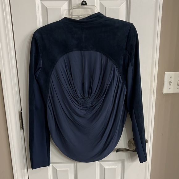 BCBGMAXAZARIA navy suede crop jacket fabric back size small - Picture 3 of 5
